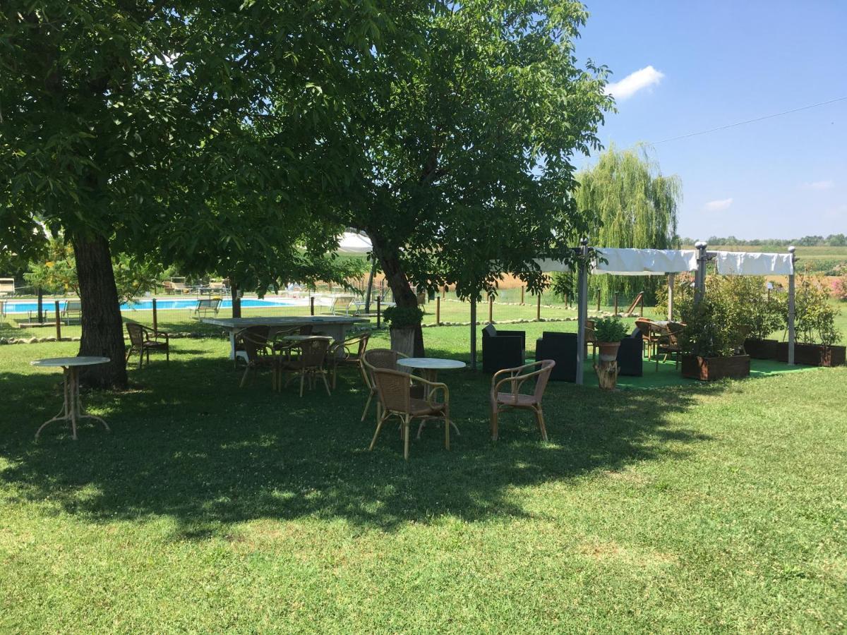 Agriturismo La Cascinetta Пьеве-ди-Ченто Экстерьер фото