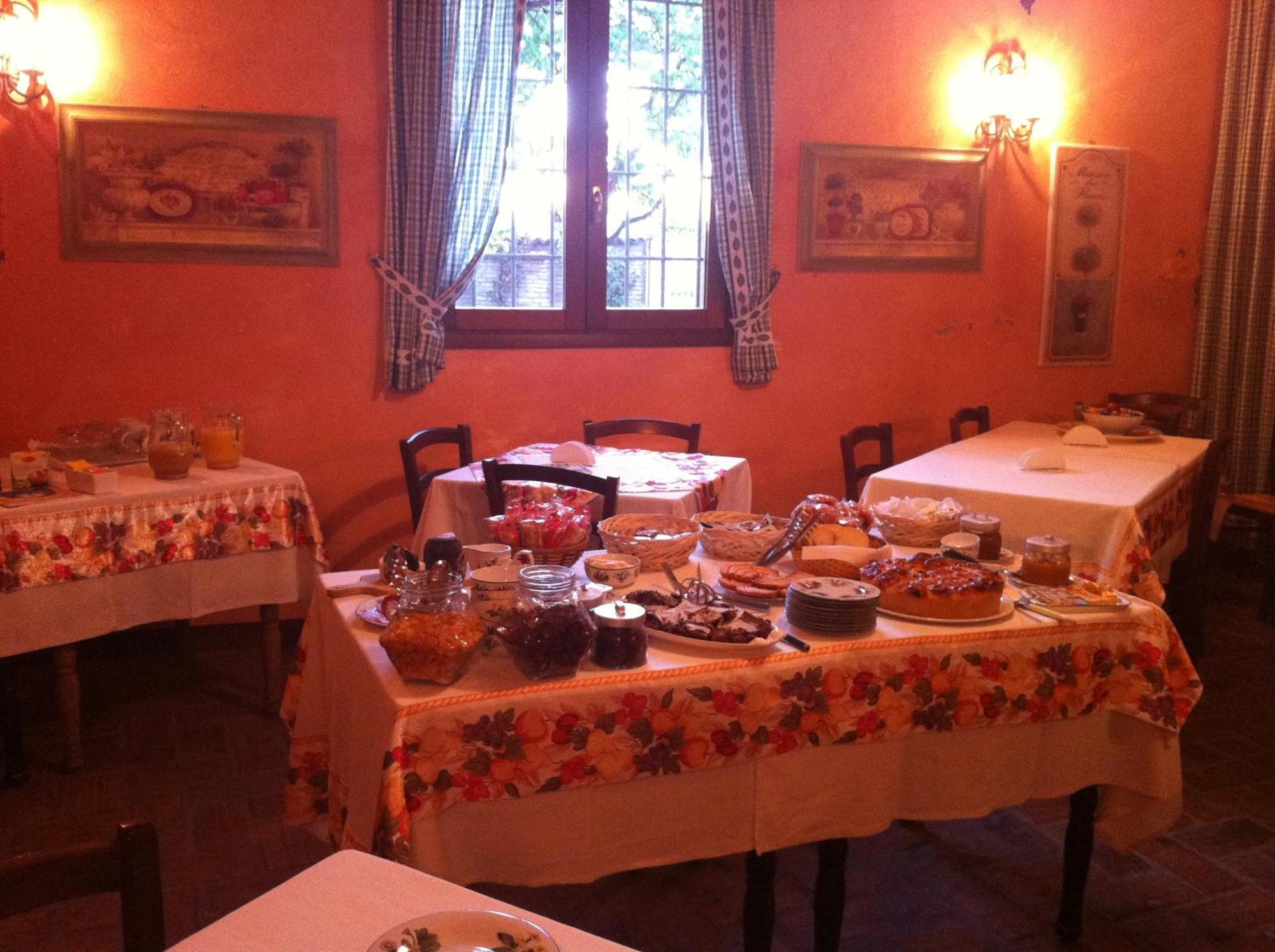 Agriturismo La Cascinetta Пьеве-ди-Ченто Экстерьер фото