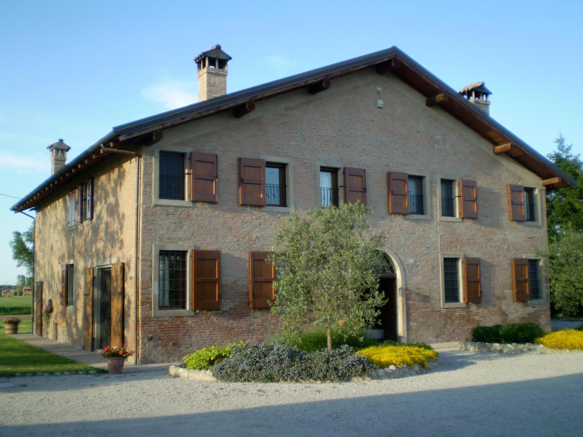Agriturismo La Cascinetta Пьеве-ди-Ченто Экстерьер фото