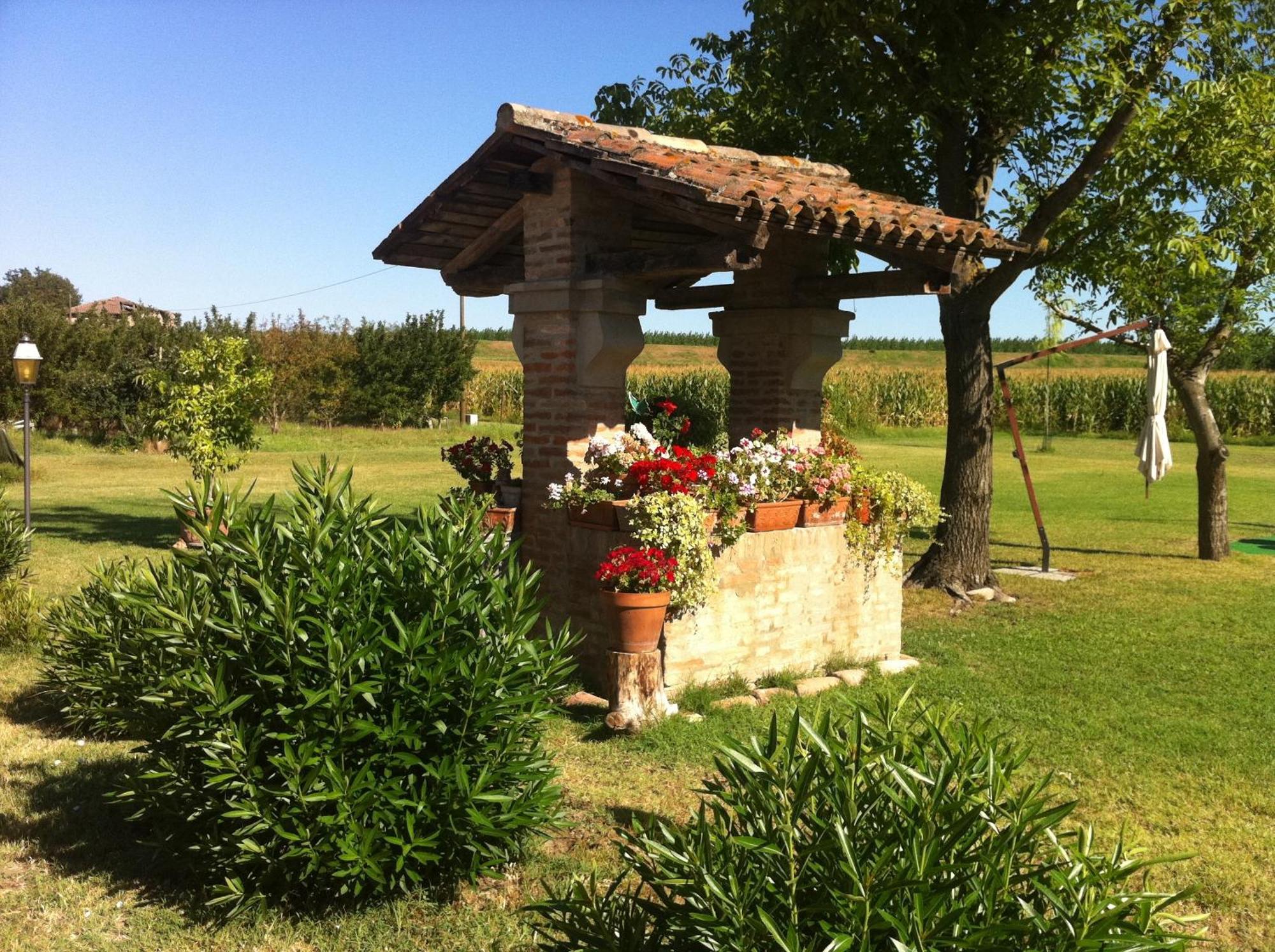 Agriturismo La Cascinetta Пьеве-ди-Ченто Экстерьер фото