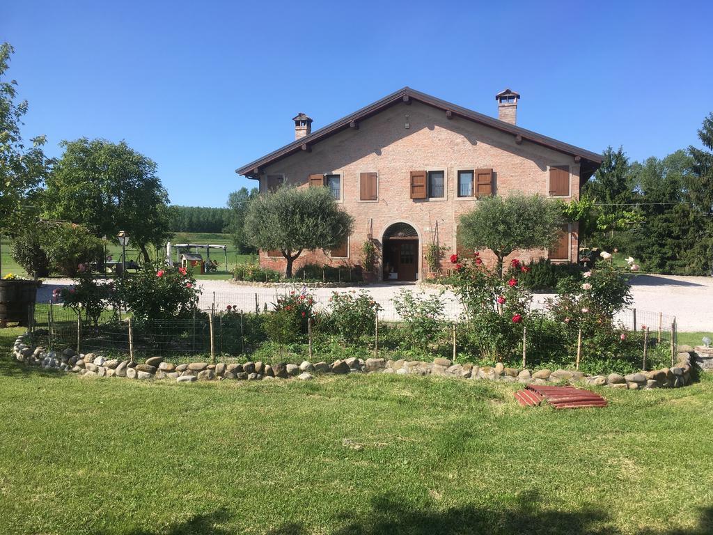Agriturismo La Cascinetta Пьеве-ди-Ченто Экстерьер фото